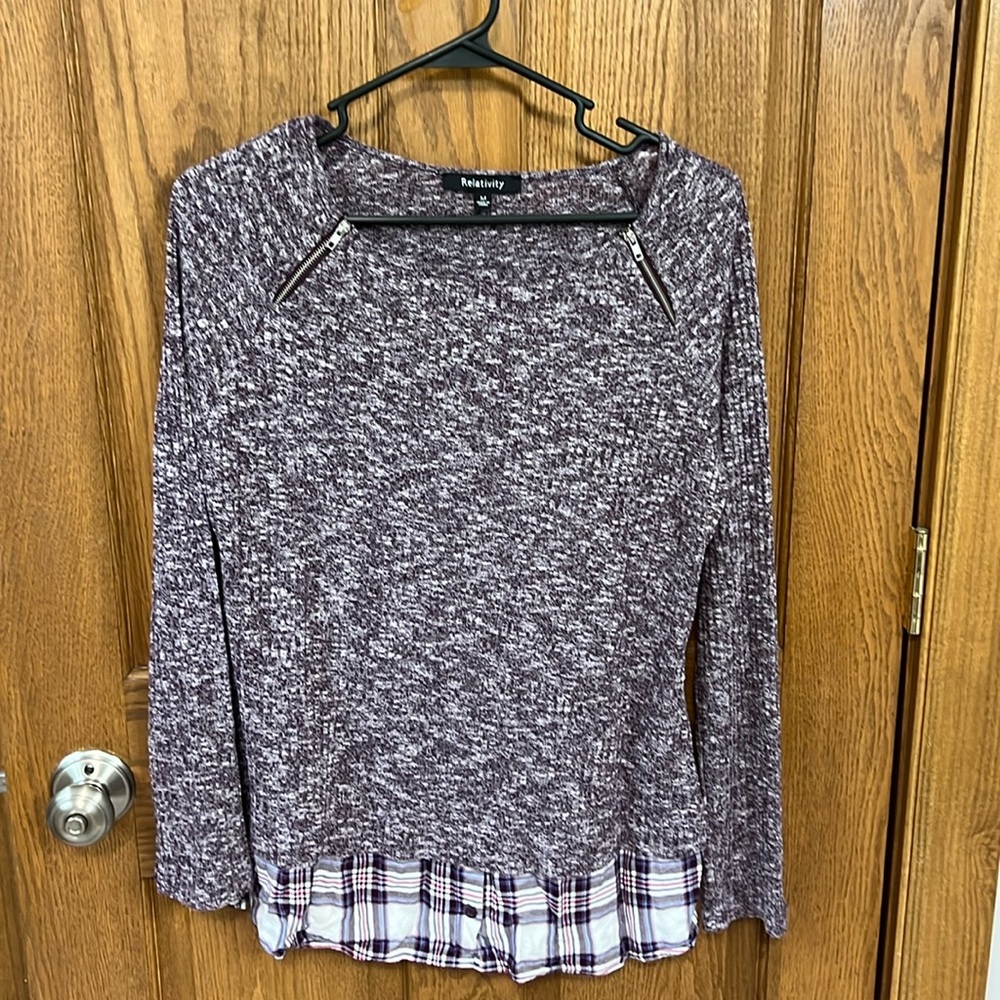 Women’s medium top